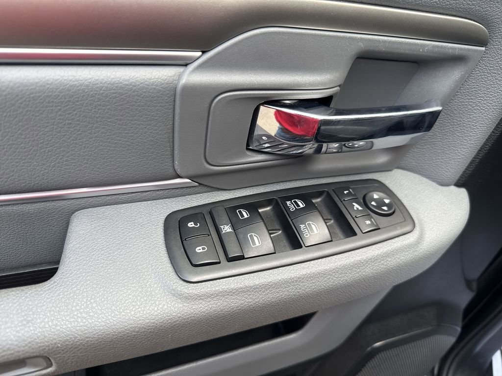 Used 2018 RAM 2500 Big Horn w/ Harvest Edition image 27