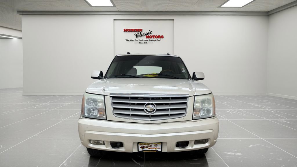 Used 2004 Cadillac Escalade AWD image 8