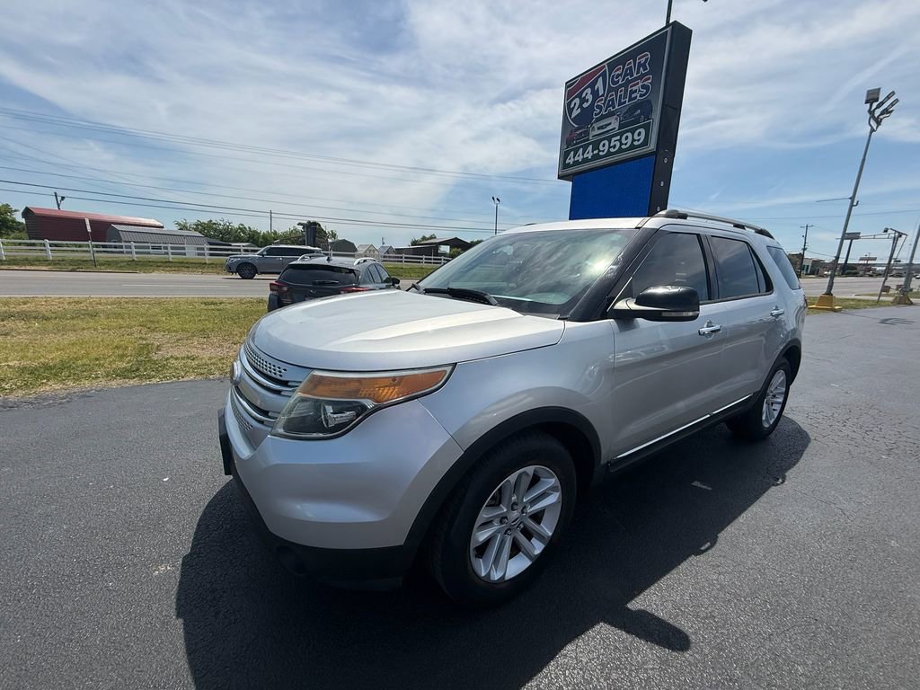 Used 2012 Ford Explorer XLT FWD image 8