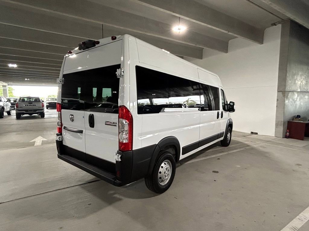 Used 2023 RAM ProMaster 2500 image 4