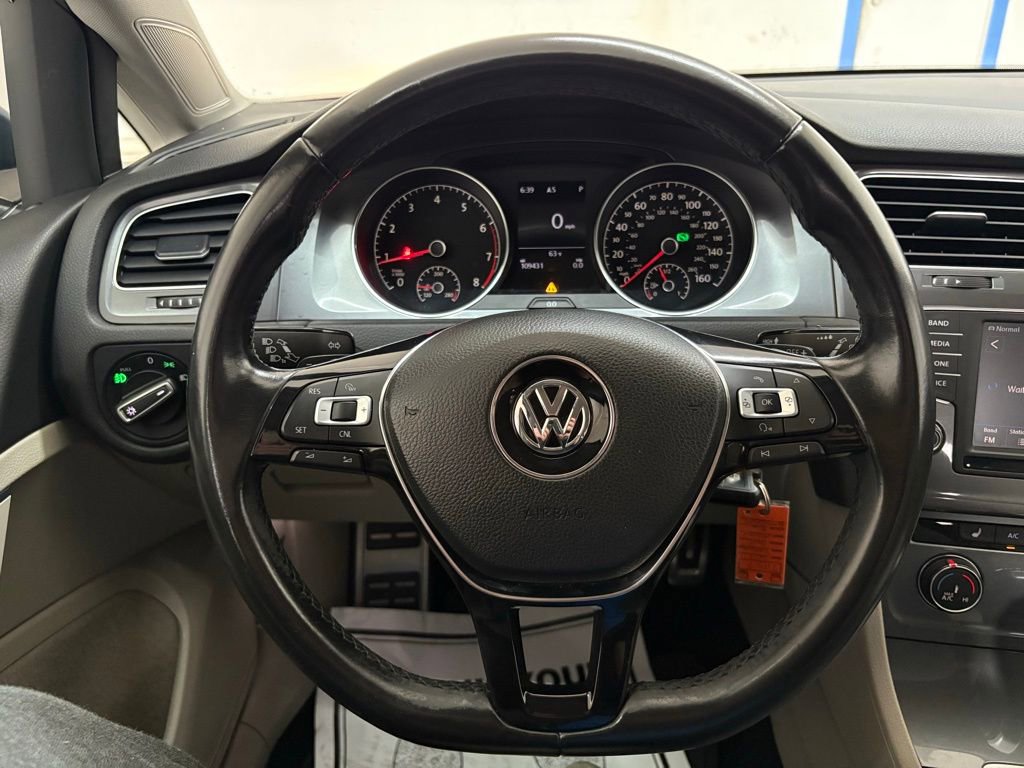 Used 2017 Volkswagen Golf Alltrack SE image 29