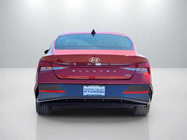 New 2025 Hyundai Elantra Limited image 6