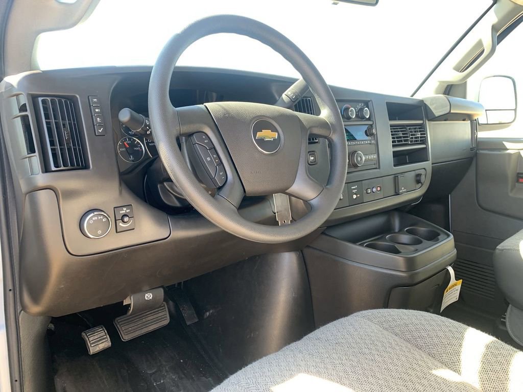 New 2026 Chevrolet Express 2500 w/ Driver Convenience Package image 7