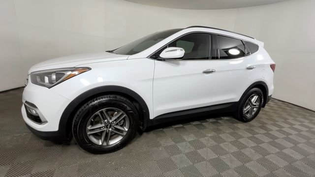 Used 2017 Hyundai Santa Fe Sport w/ 2.4L Tech Package 04 AWD/4WD image 9