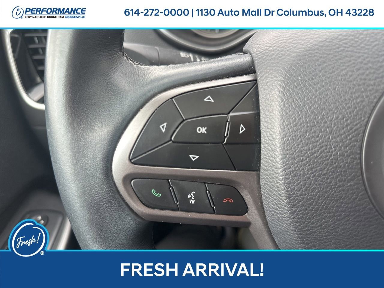 Used 2019 Jeep Cherokee Limited image 18