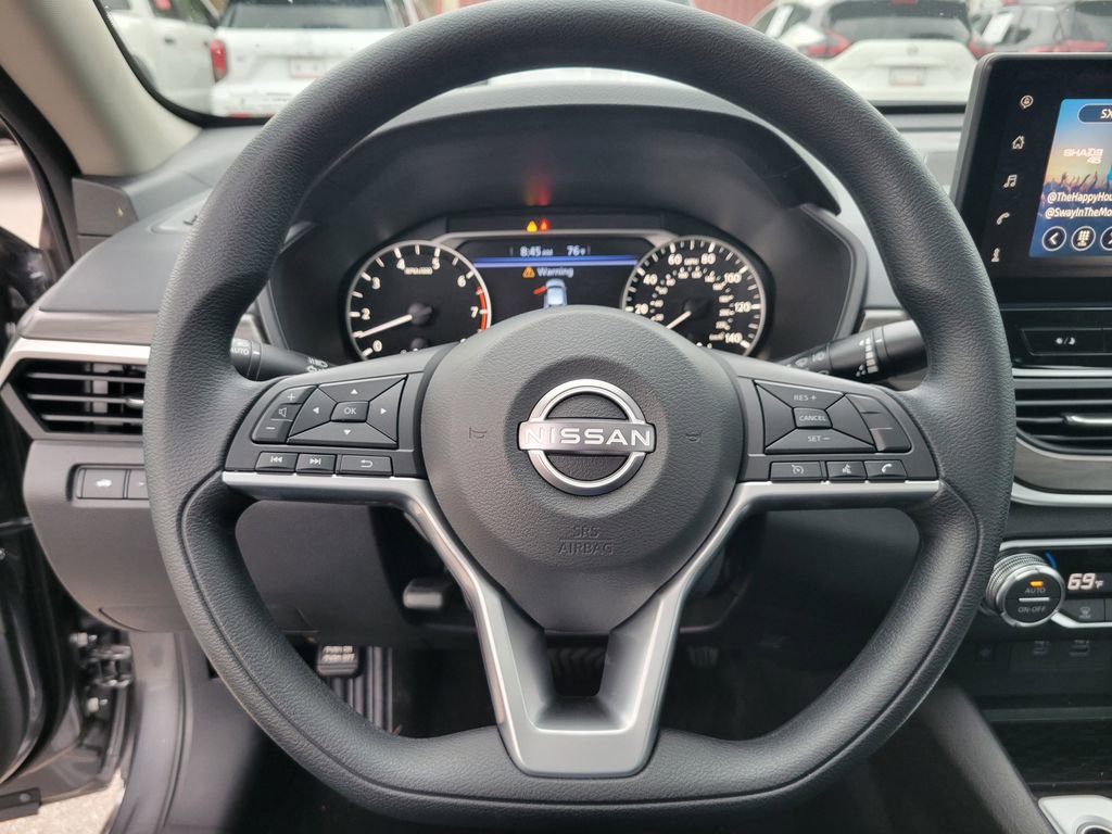 Used 2025 Nissan Altima 2.5 SV w/ SV Special Edition Package FWD image 20