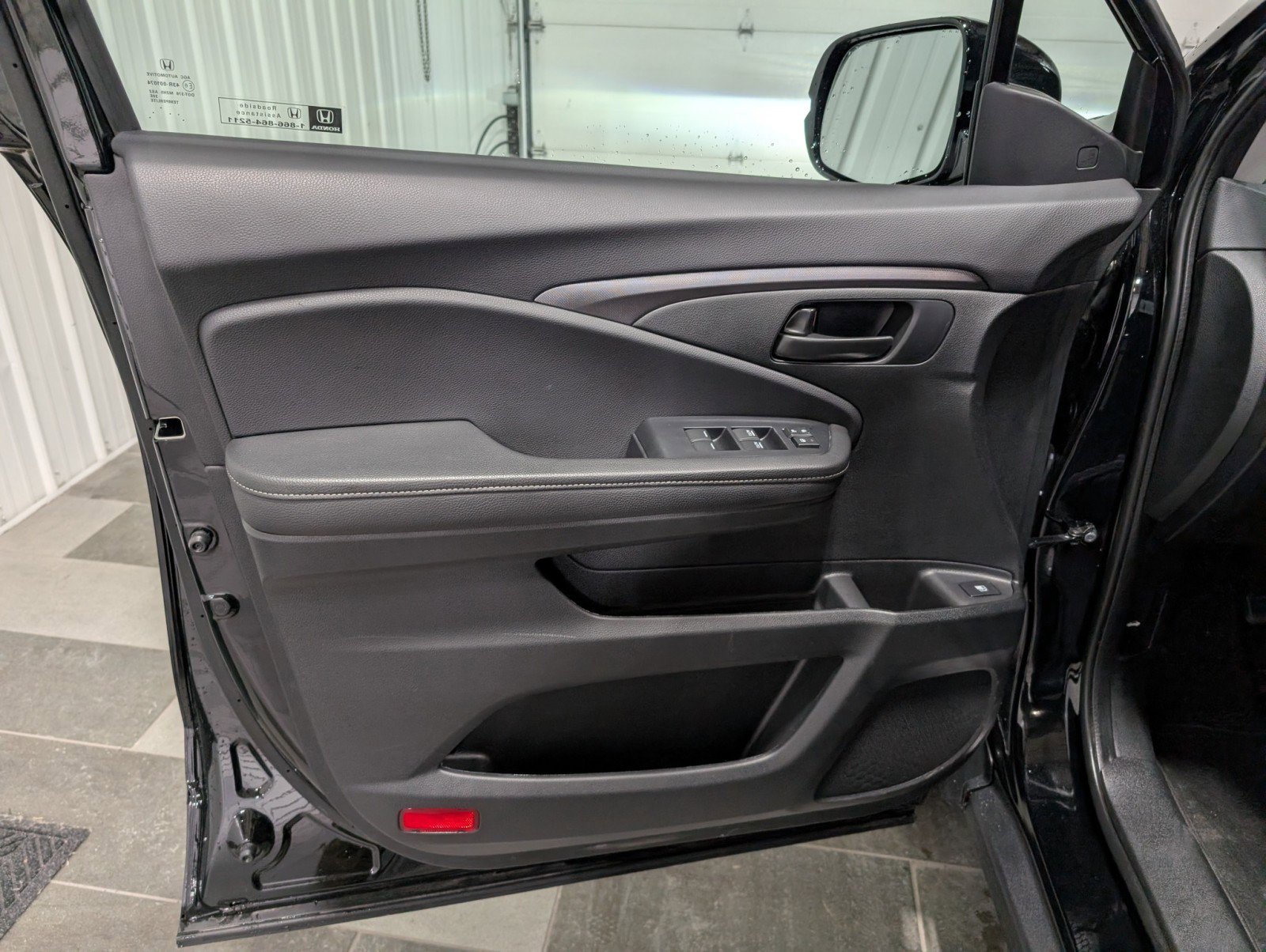 Used 2025 Honda Ridgeline Sport+ image 13