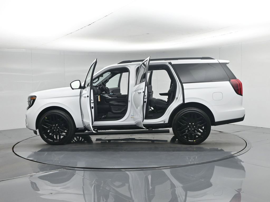 New 2026 Ford Expedition Platinum w/ Stealth Performance Package AWD/4WD image 39
