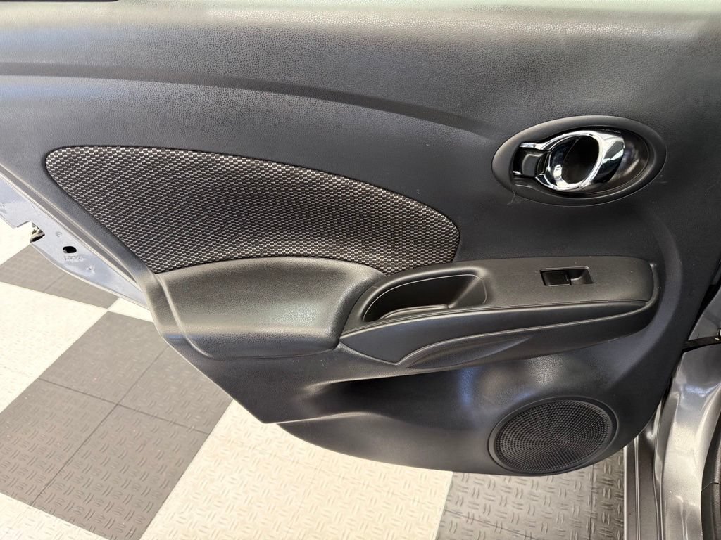 Used 2019 Nissan Versa SV FWD image 17