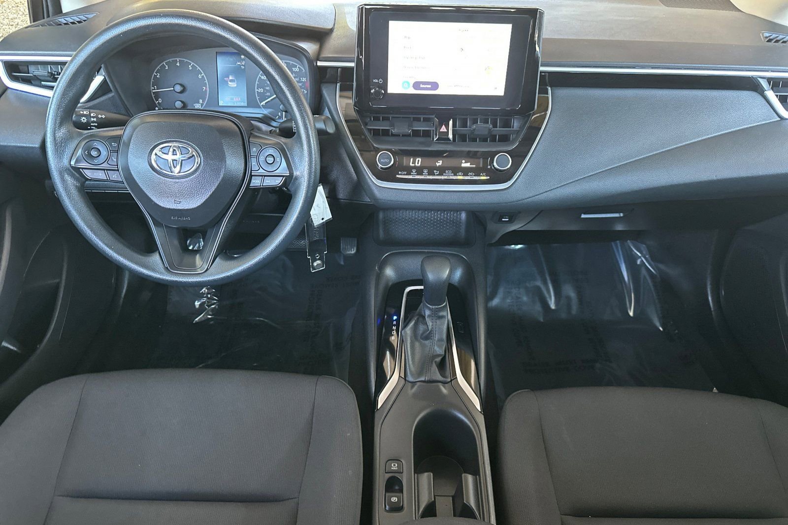 Certified 2024 Toyota Corolla LE FWD image 17