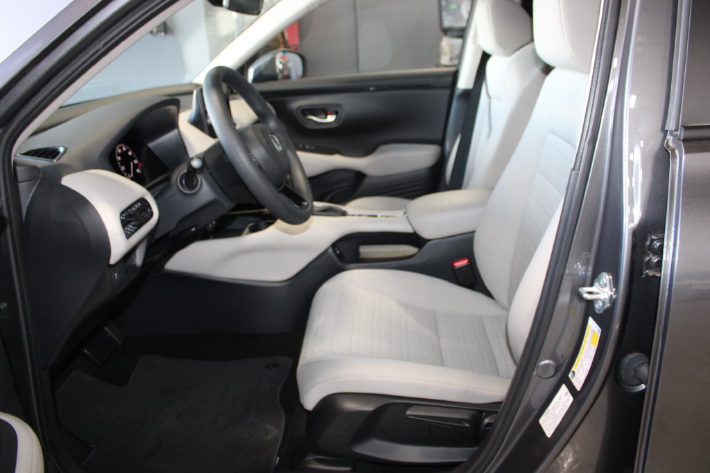 Used 2026 Honda HR-V LX image 7