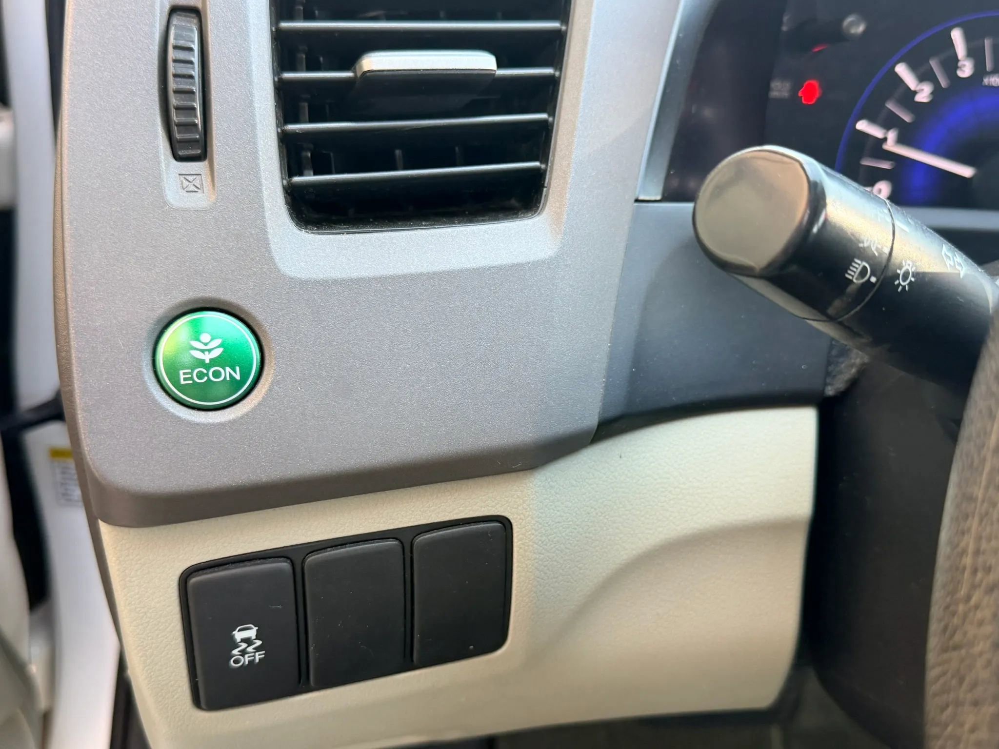 Used 2012 Honda Civic LX image 12