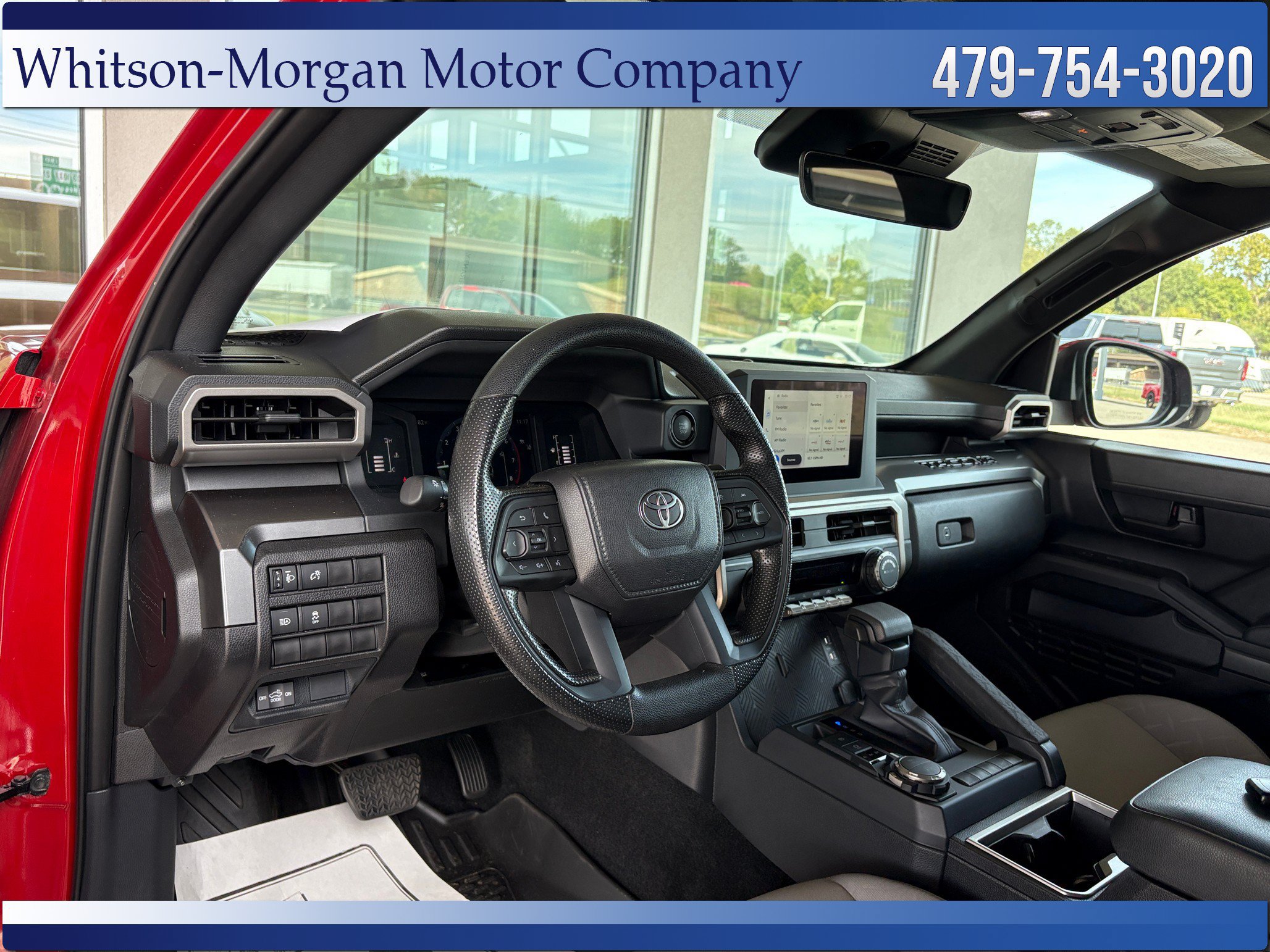 Used 2025 Toyota Tacoma SR5 AWD/4WD image 10