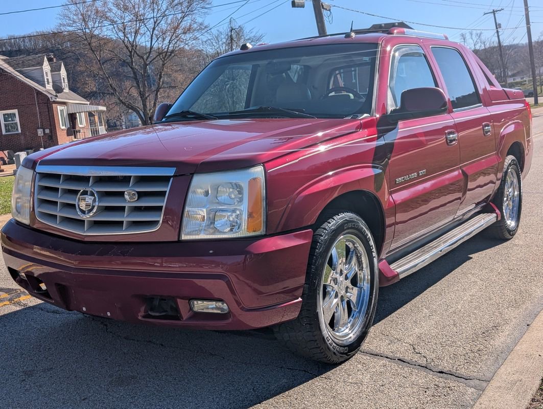 Used 2005 Cadillac Escalade EXT image 8