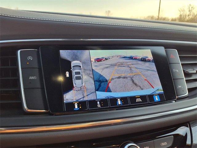 Used 2024 Buick Enclave Premium image 66