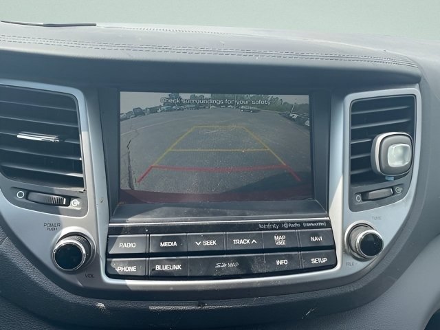 Used 2017 Hyundai Tucson SE Plus AWD/4WD image 19