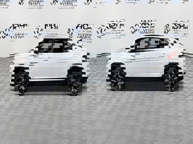 New 2026 Volkswagen Atlas Cross Sport SE FWD image 4