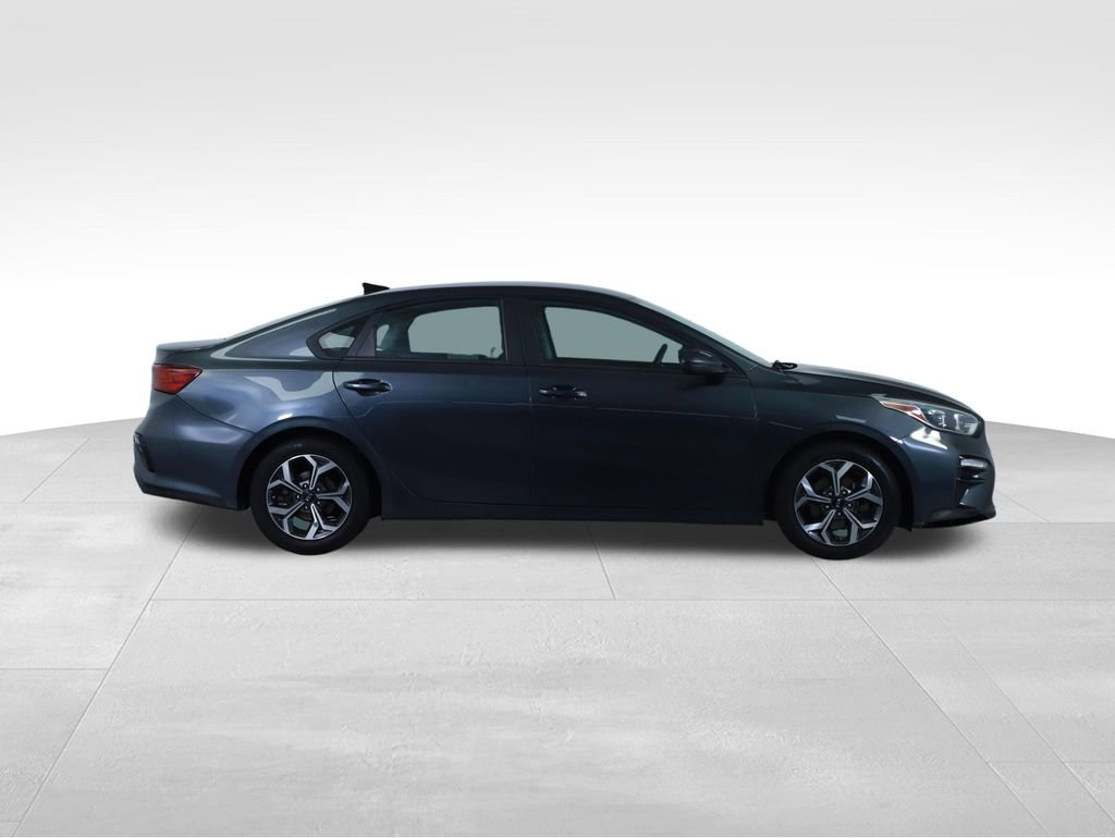 Used 2020 Kia Forte LXS FWD image 13