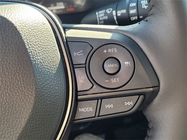 Used 2025 Toyota RAV4 Limited image 16