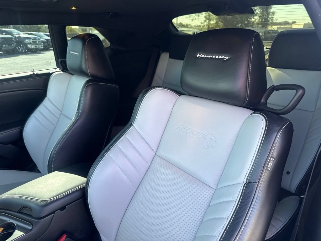 Used 2022 Dodge Challenger SRT Hellcat RWD image 14