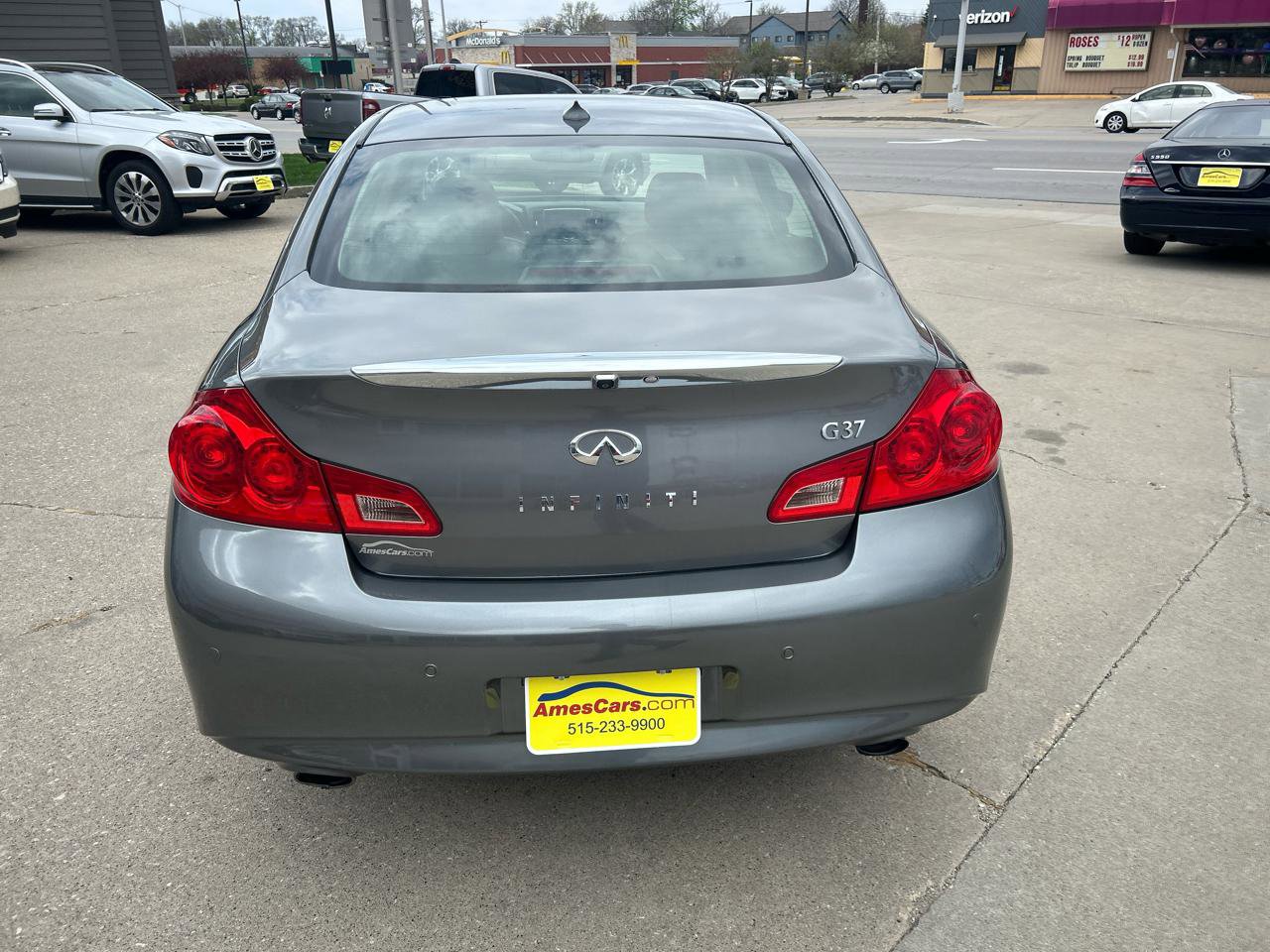 Used 2012 INFINITI G37 Journey w/ Premium Pkg RWD image 4