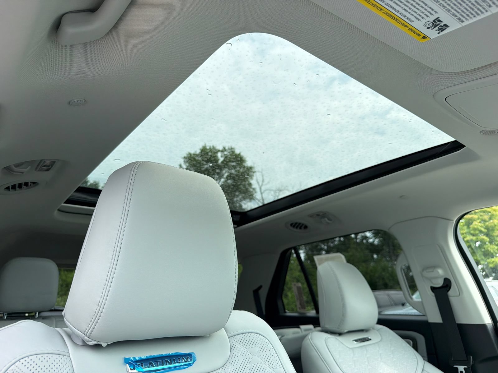 New 2026 Ford Explorer Platinum w/ LUX Leather Package AWD/4WD image 14