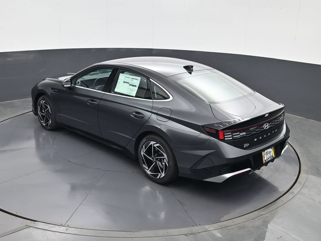 New 2026 Hyundai Sonata SEL FWD image 19