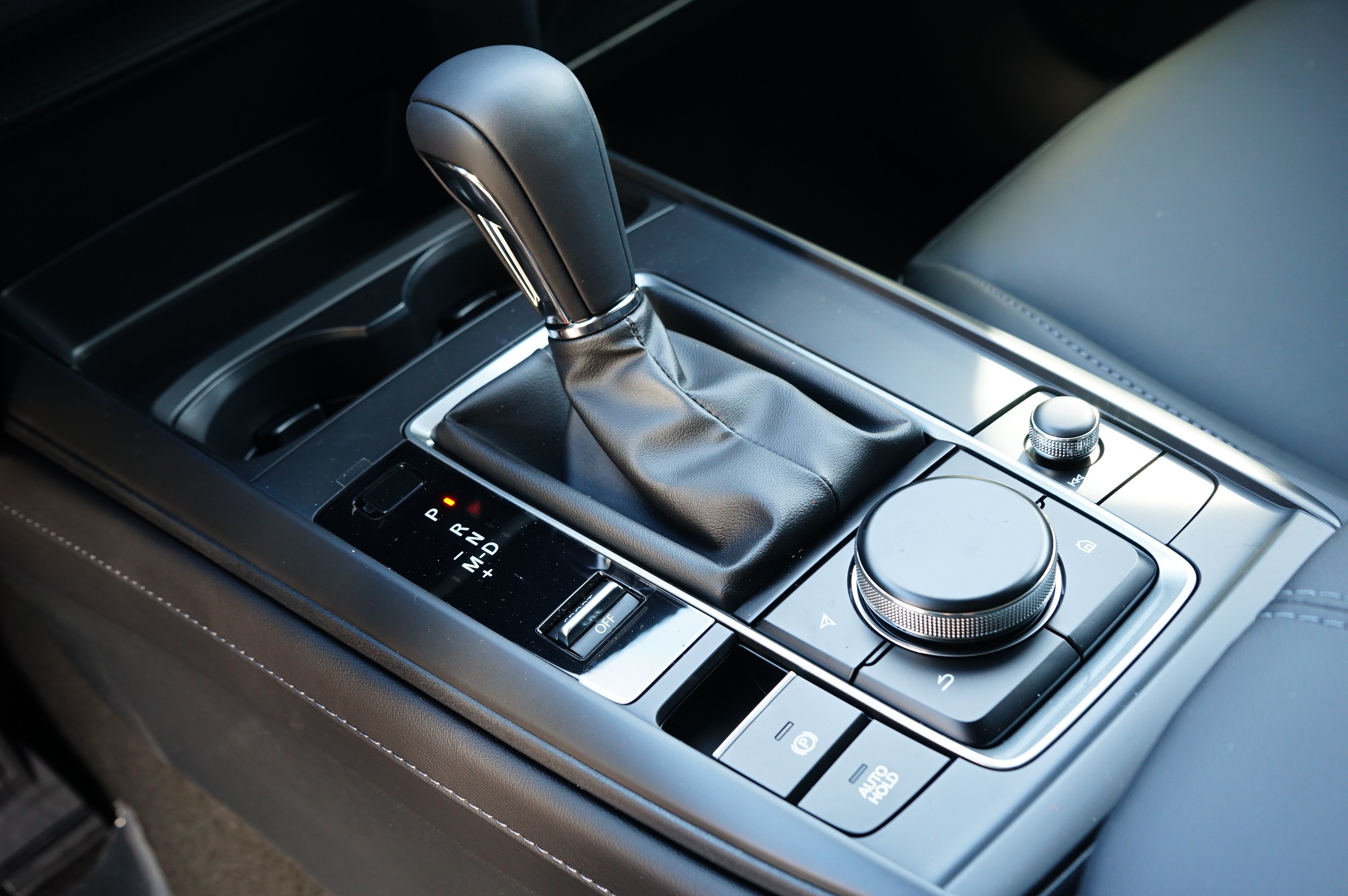 New 2026 MAZDA CX-30 AWD 2.5 S w/ Select Sport Pkg image 19