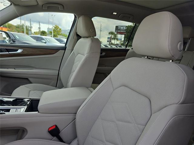 New 2026 Volkswagen Atlas SE image 18