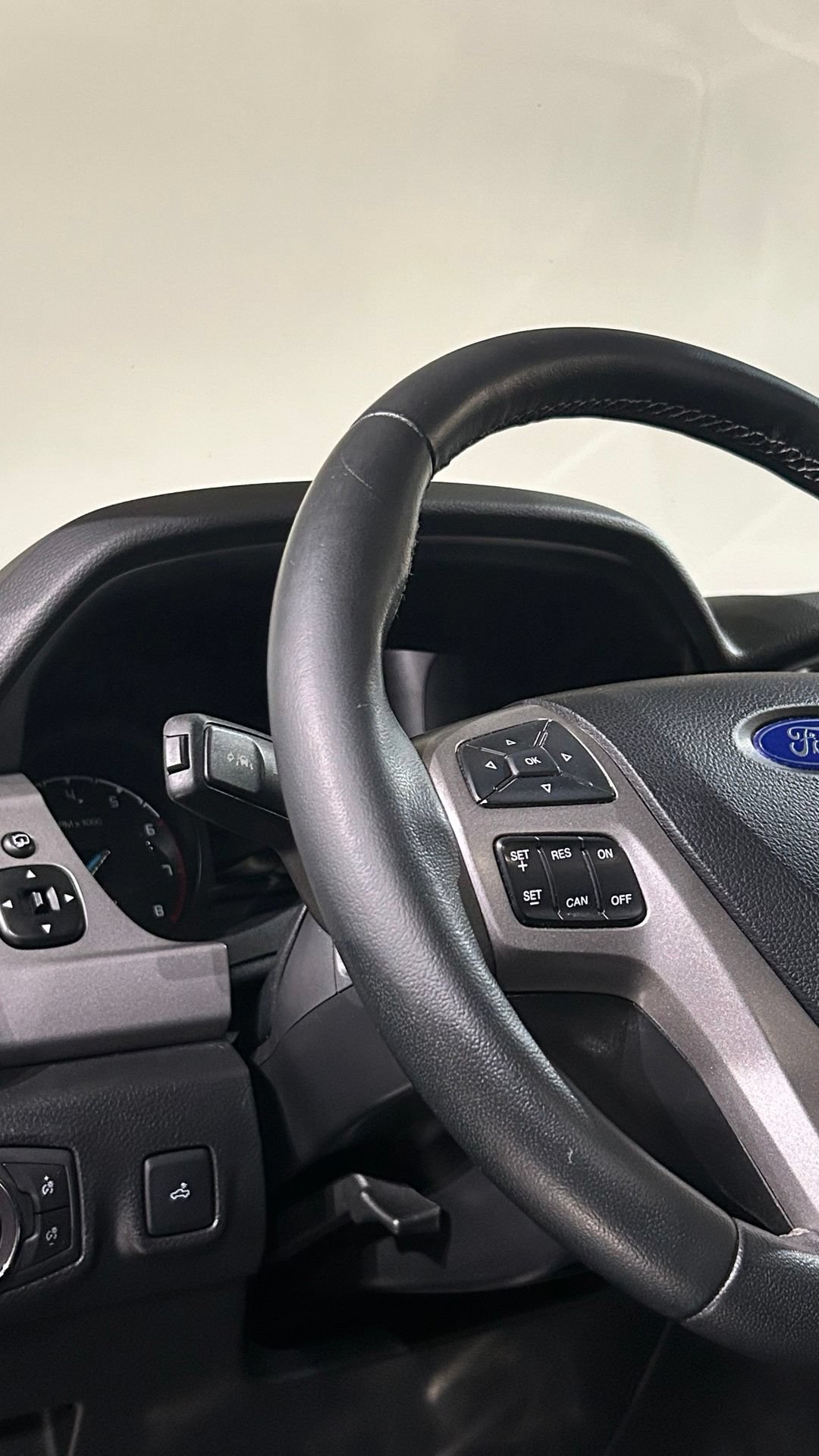 Used 2019 Ford Ranger XLT w/ Equipment Group 302A Luxury AWD/4WD image 39