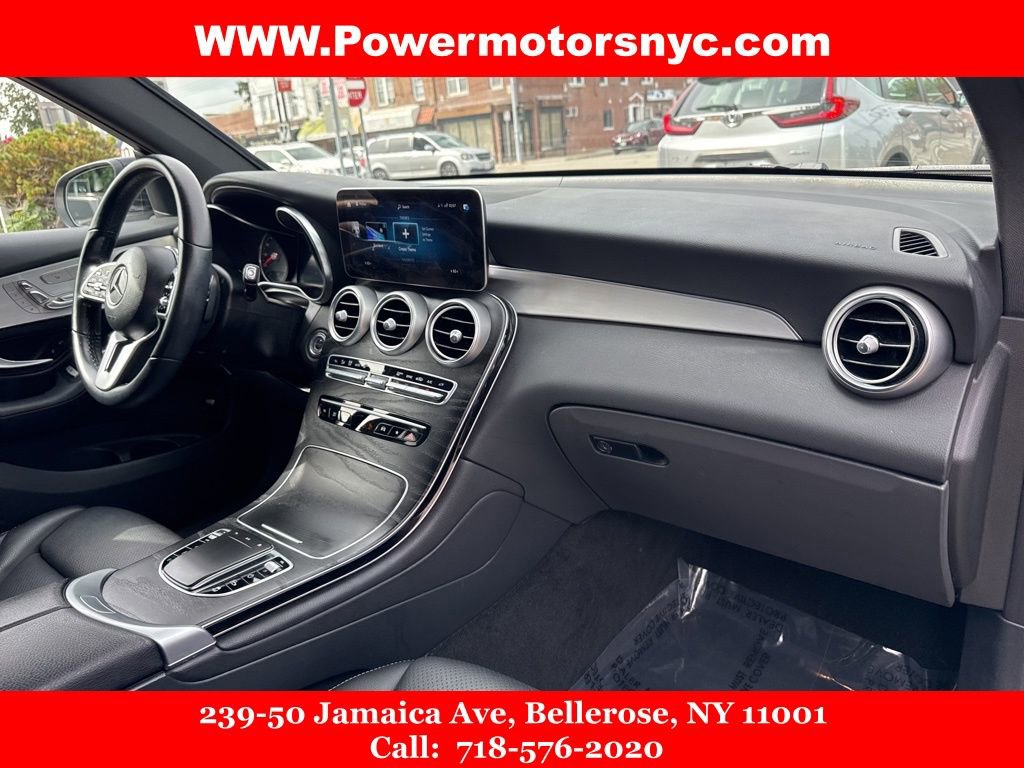 Used 2021 Mercedes-Benz GLC 300 4MATIC image 15