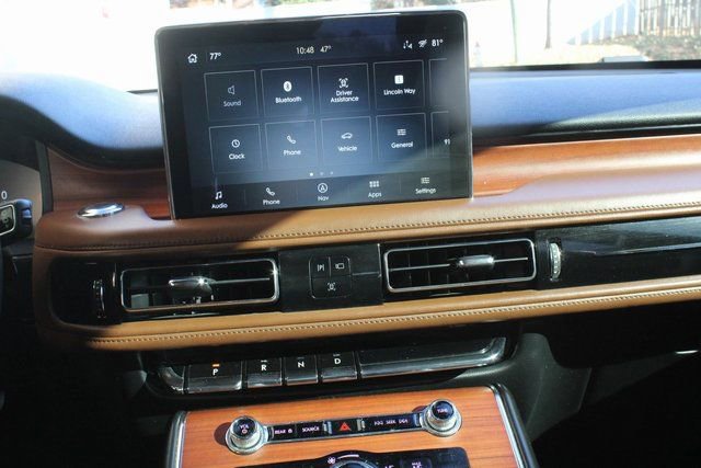 Used 2020 Lincoln Aviator Reserve w/ Equipment Group 201A image 21
