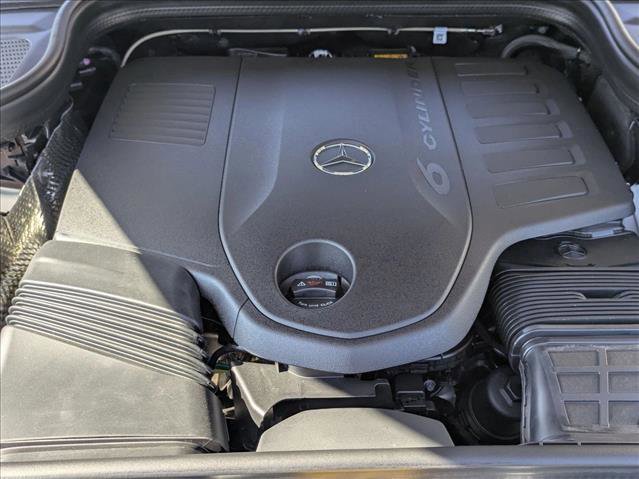 New 2026 Mercedes-Benz GLS 450 4MATIC image 16