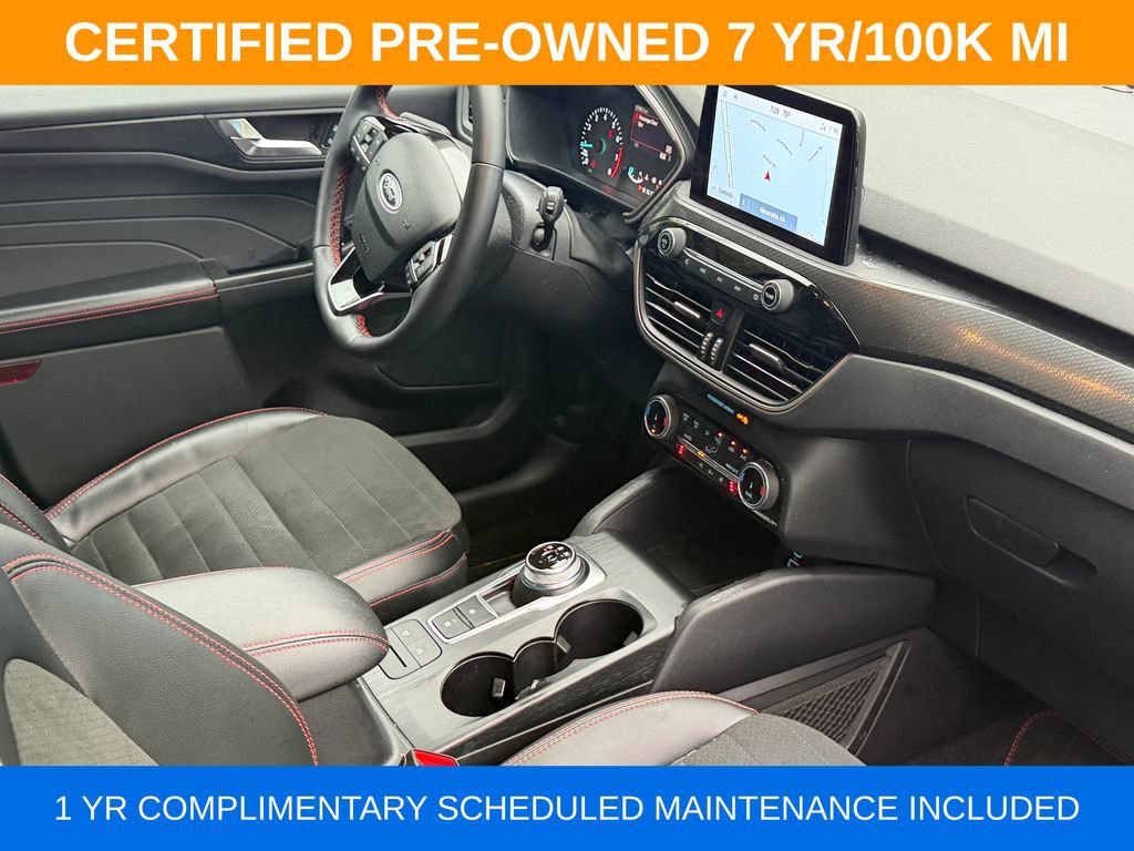 Used 2022 Ford Escape SEL w/ SEL Stealth AWD Package image 13
