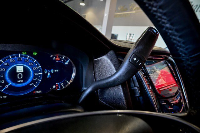 Used 2018 Cadillac Escalade ESV Luxury AWD/4WD image 44