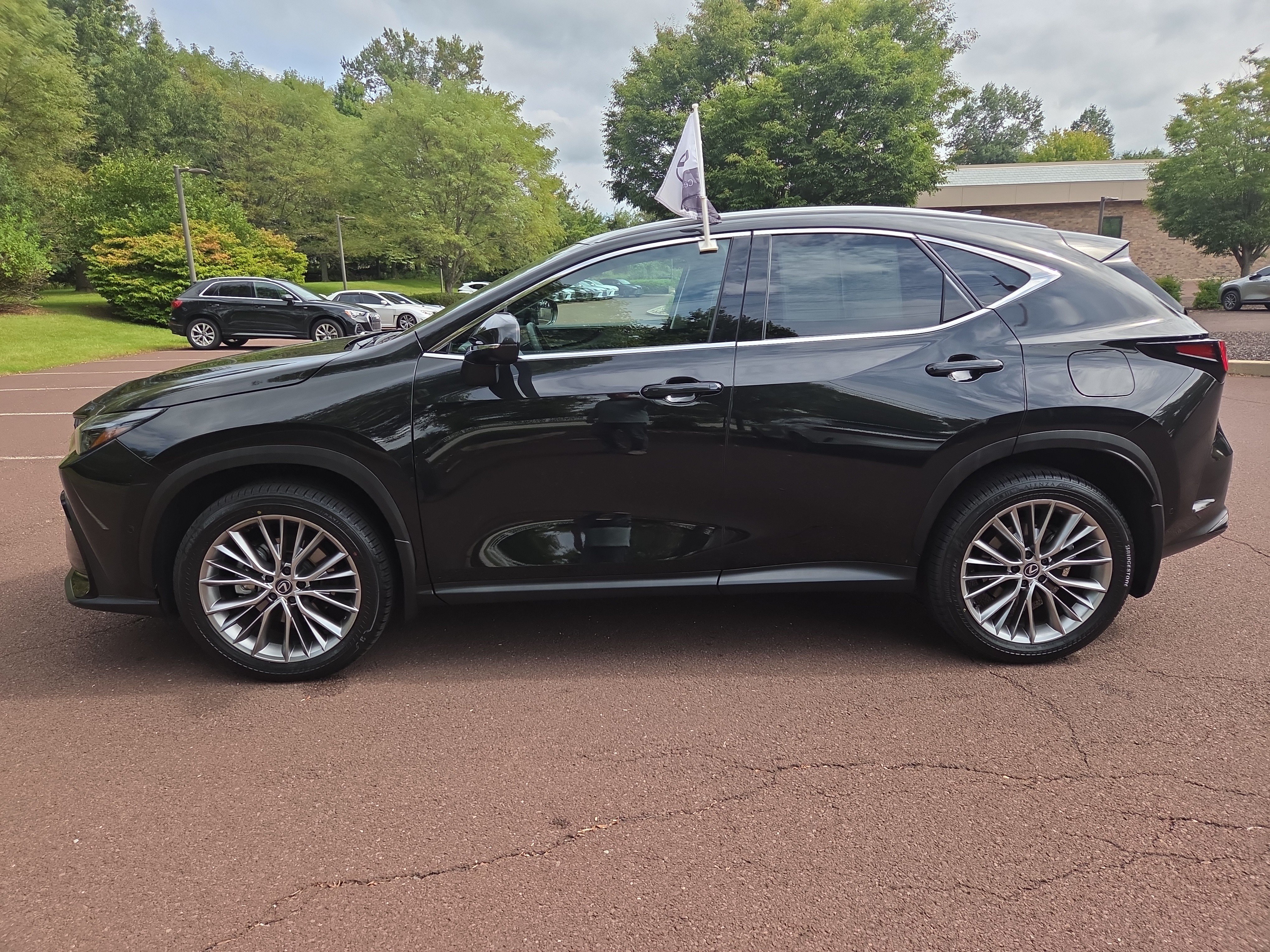 Certified 2024 Lexus NX 350h AWD w/ Vision Package image 6