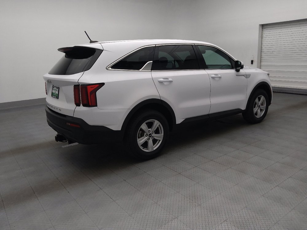 Used 2022 Kia Sorento LX AWD/4WD image 10