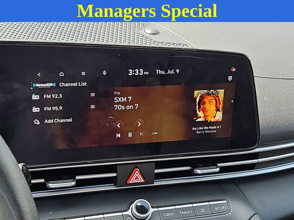 Used 2024 Hyundai Elantra SEL FWD image 17