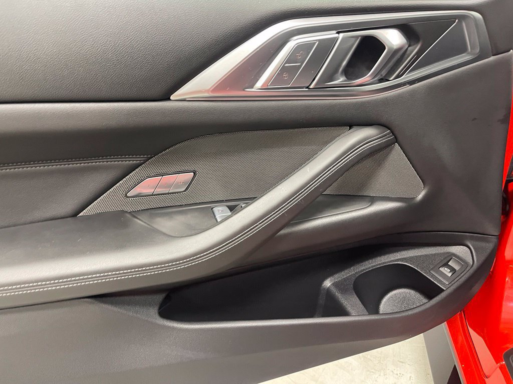 Used 2026 BMW M4 Coupe w/ Executive Package RWD image 18