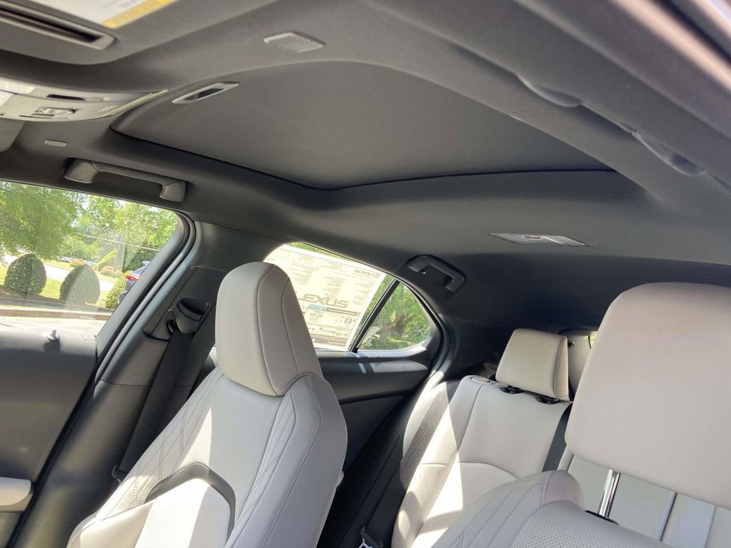New 2026 Lexus UX 300h FWD image 14