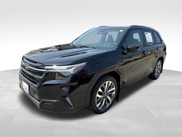 Used 2025 Subaru Forester Touring w/ Popular Package - Touring AWD/4WD image 3