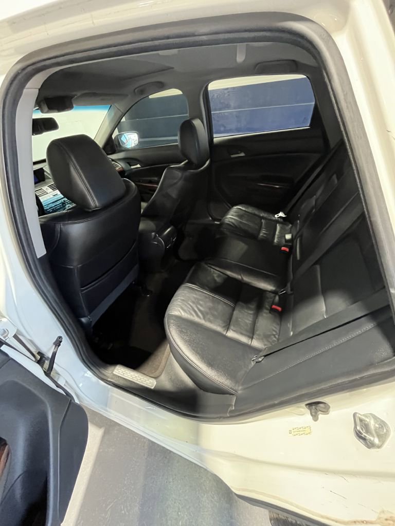 Used 2011 Honda Crosstour EX-L image 6