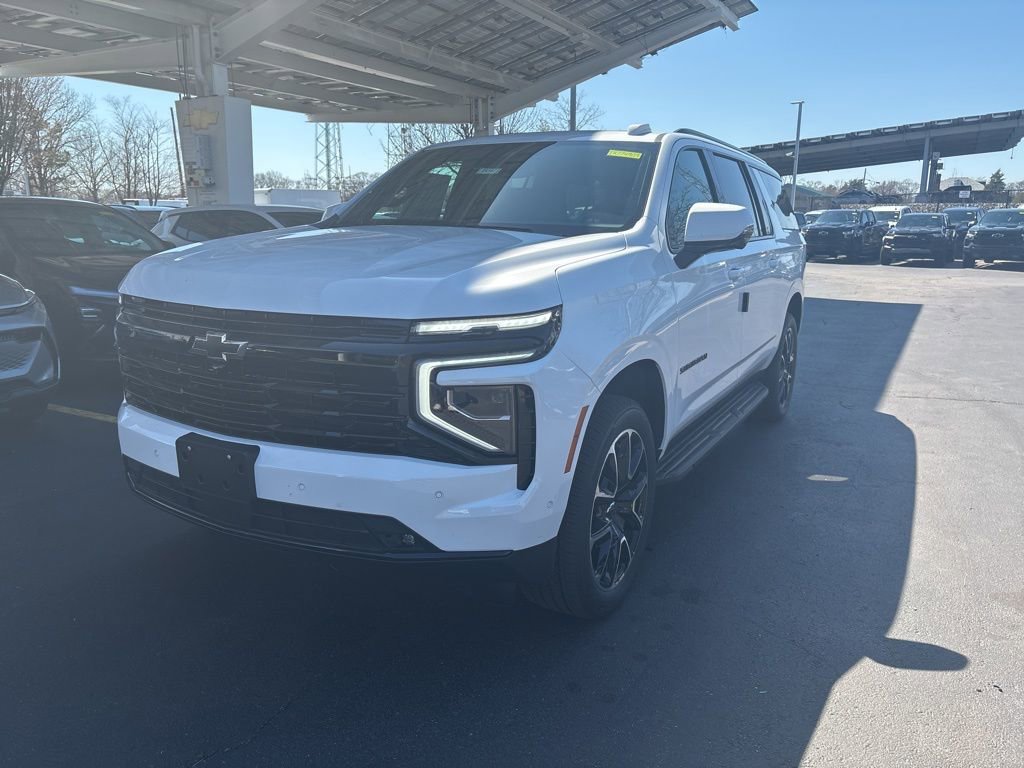 New 2026 Chevrolet Suburban RST w/ RST Capability Package image 2