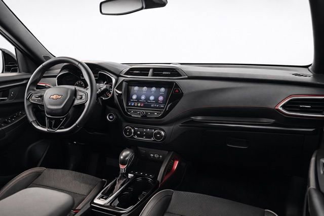 Used 2021 Chevrolet TrailBlazer RS w/ Convenience Package image 16