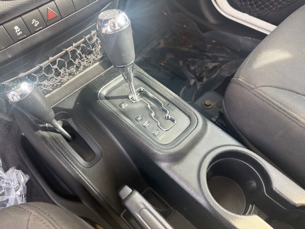 Used 2018 Jeep Wrangler Unlimited Sport S image 24