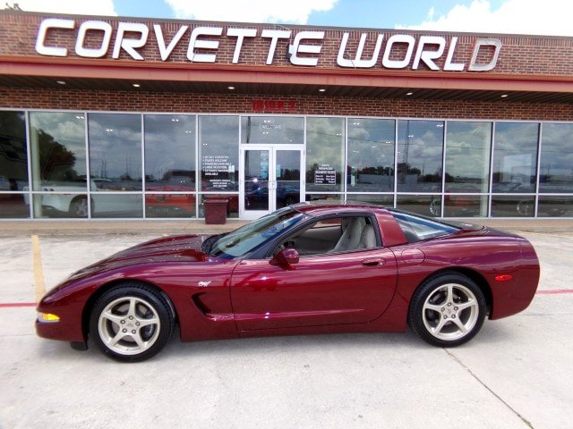 Used 2003 Chevrolet Corvette Coupe w/ Preferred Equipment Group RWD image 13