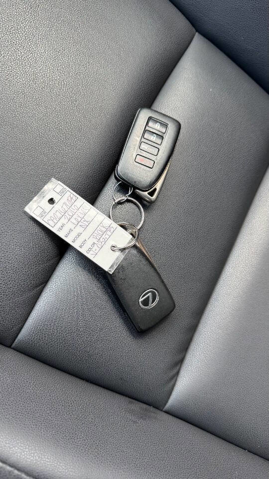 Used 2016 Lexus NX 200t FWD image 23