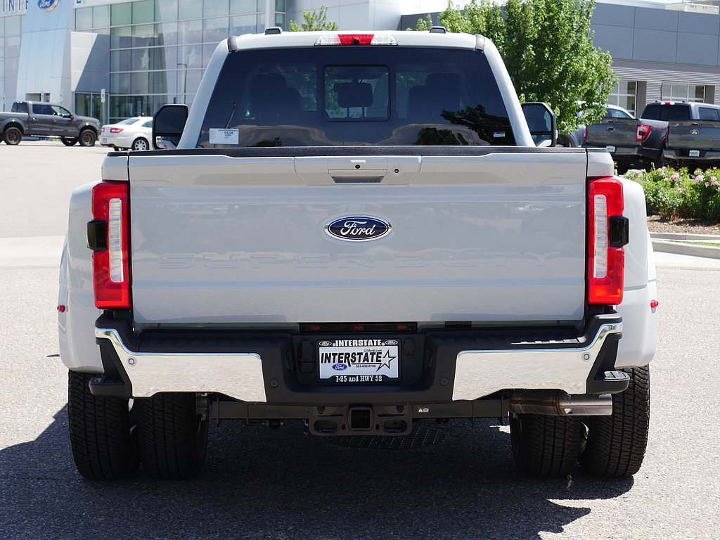 New 2026 Ford F350 Lariat w/ Lariat Ultimate Package AWD/4WD image 4