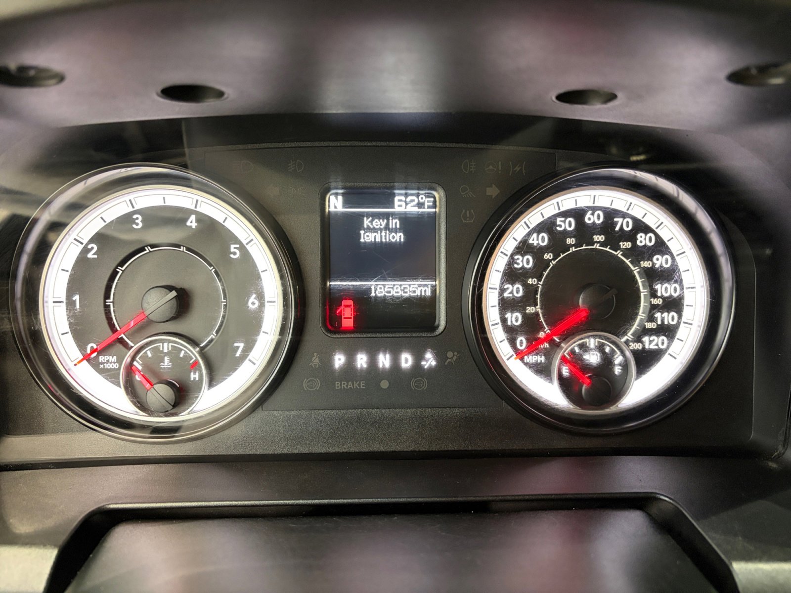Used 2017 RAM 1500 Classic SLT AWD/4WD image 10