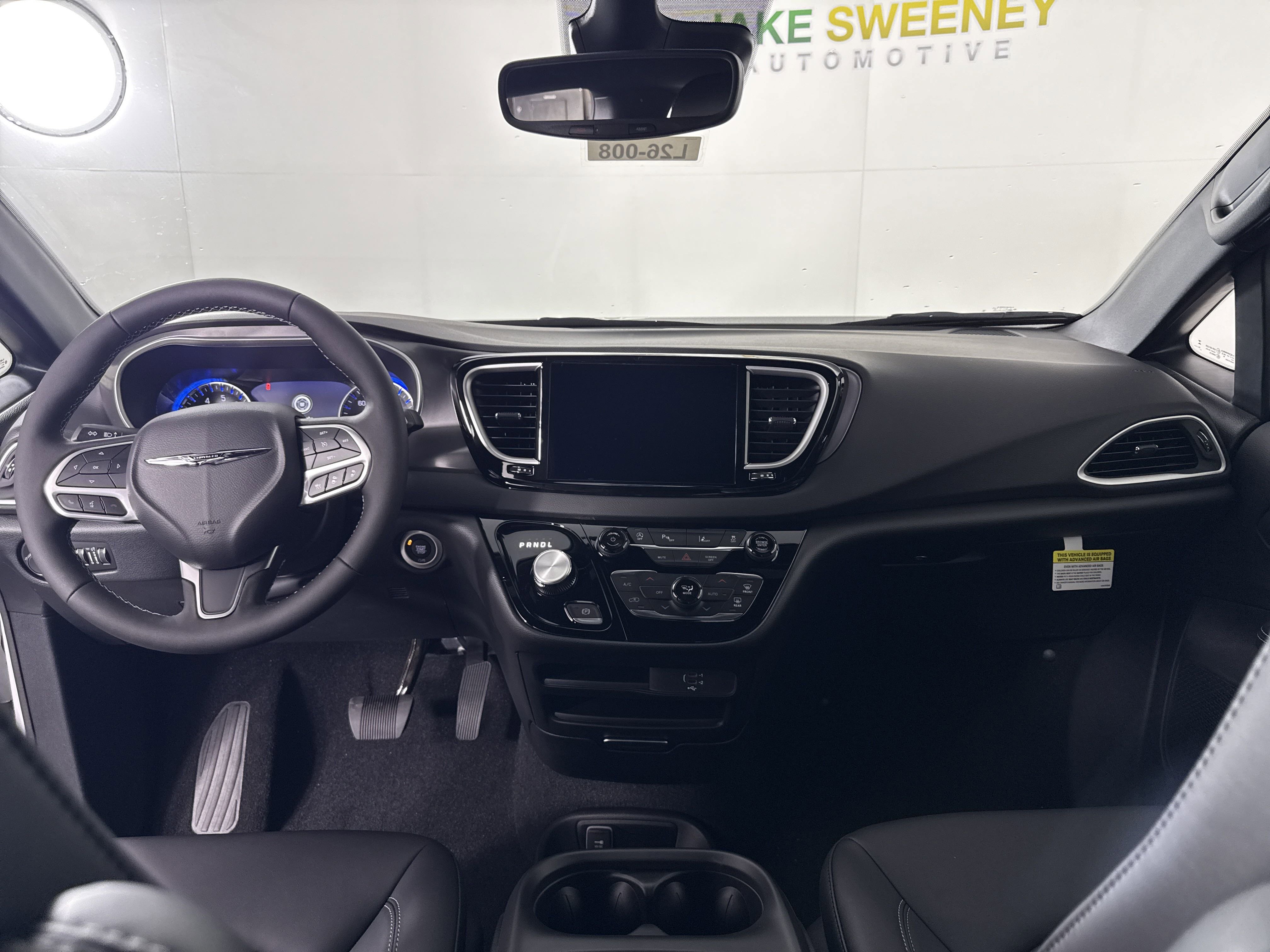 New 2026 Chrysler Voyager LX image 15